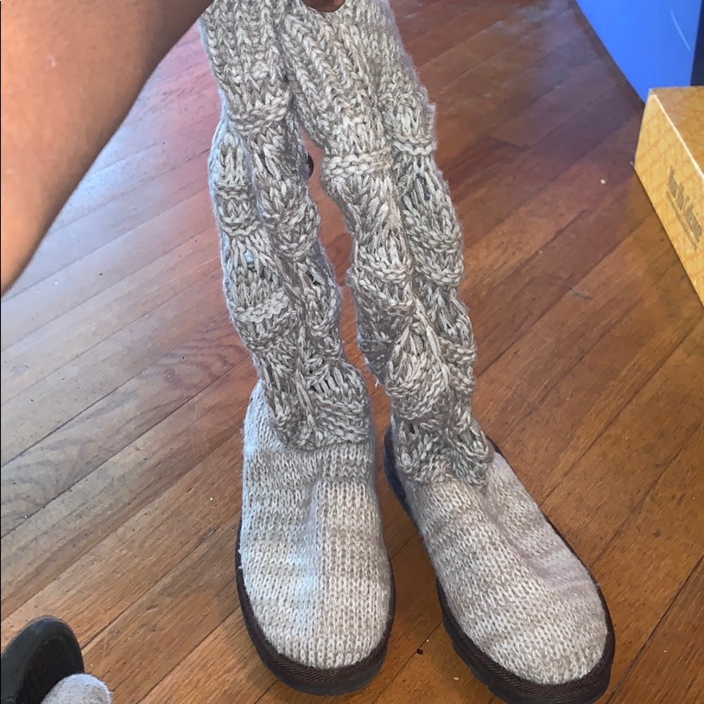 Muk Luks winter boots